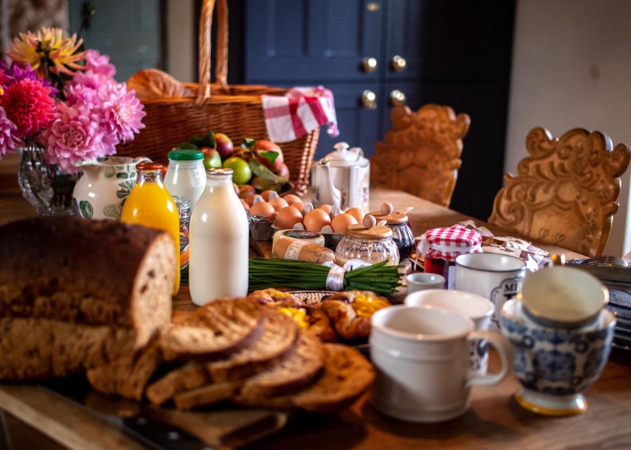 Country Cottage With Spa, Catering, Gardens, Nature Reserve Walks - Free Parking, Self Checkin Скънторп Екстериор снимка