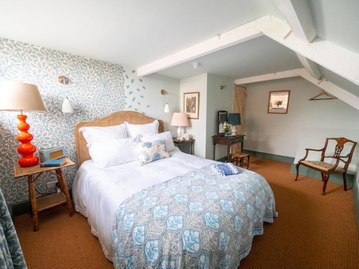 Country Cottage With Spa, Catering, Gardens, Nature Reserve Walks - Free Parking, Self Checkin Скънторп Екстериор снимка