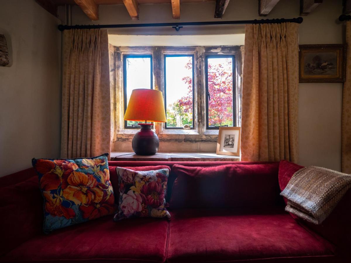 Country Cottage With Spa, Catering, Gardens, Nature Reserve Walks - Free Parking, Self Checkin Скънторп Екстериор снимка