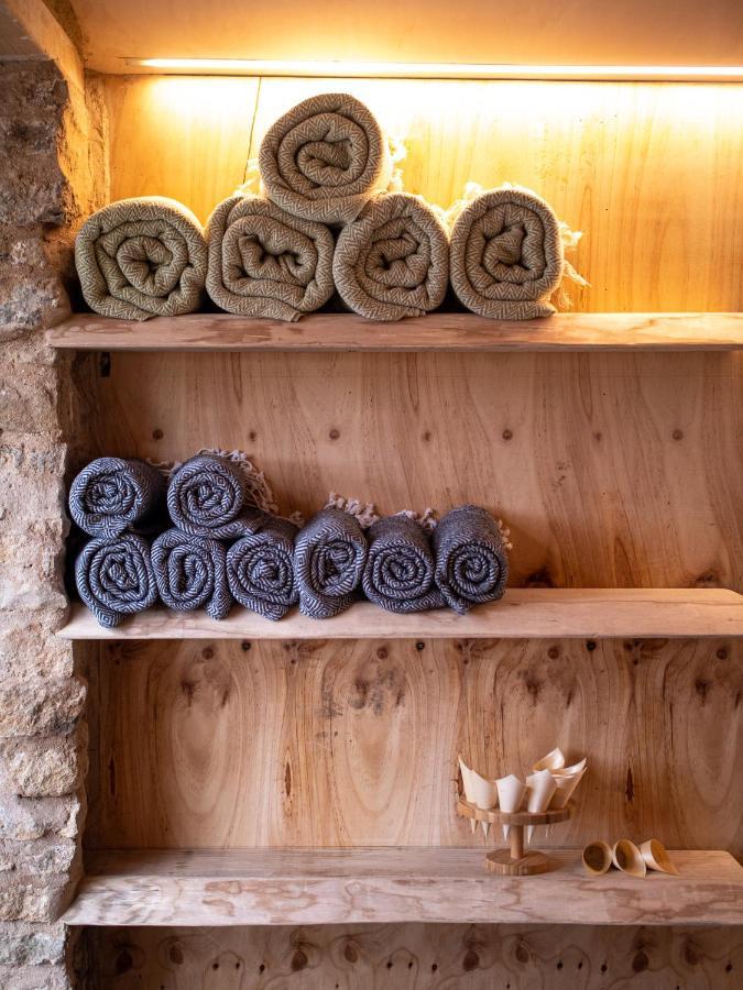 Country Cottage With Spa, Catering, Gardens, Nature Reserve Walks - Free Parking, Self Checkin Скънторп Екстериор снимка