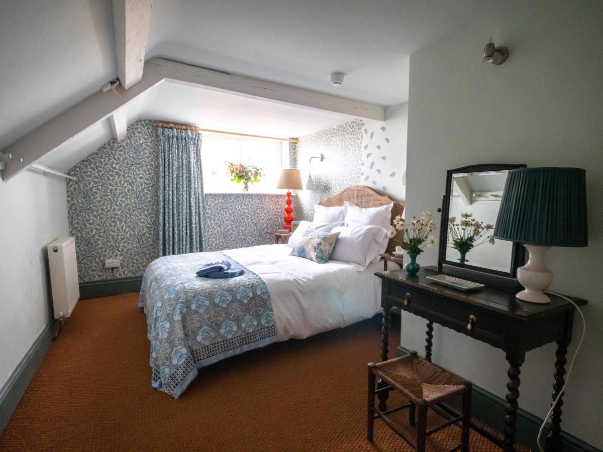 Country Cottage With Spa, Catering, Gardens, Nature Reserve Walks - Free Parking, Self Checkin Скънторп Екстериор снимка